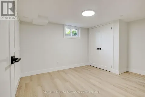 189 Eighth Avenue Kitchener ON N2C 1S5