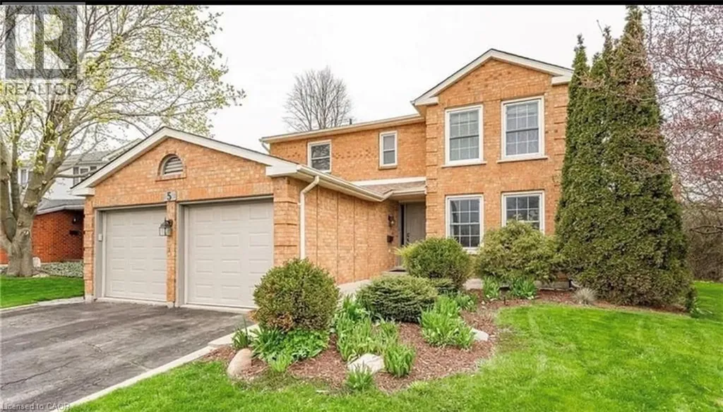 5 Havenwood Court Kitchener ON N2N 2K5