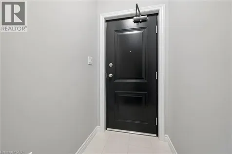 8 Oat Lane Kitchener ON N2R 0T1