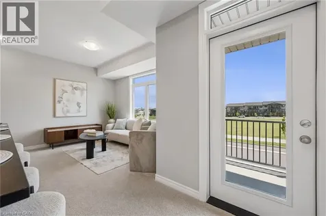 8 Oat Lane Kitchener ON N2R 0T1