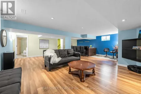 63 Dubrick Crescent Kitchener ON N2E 4A7