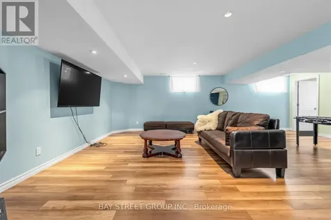 63 Dubrick Crescent Kitchener ON N2E 4A7