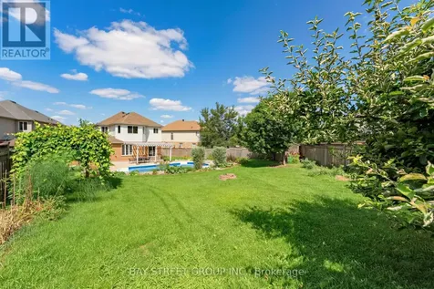 63 Dubrick Crescent Kitchener ON N2E 4A7