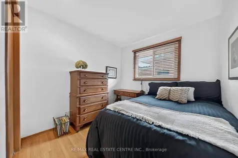 107 Laurentian Drive Kitchener ON N2E 1C3