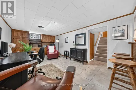 107 Laurentian Drive Kitchener ON N2E 1C3