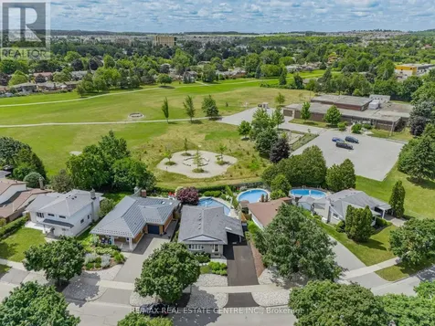 107 Laurentian Drive Kitchener ON N2E 1C3