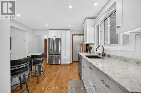 107 Laurentian Drive Kitchener ON N2E 1C3