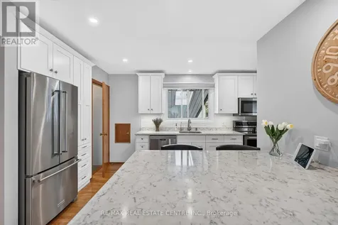 107 Laurentian Drive Kitchener ON N2E 1C3