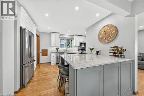 107 Laurentian Drive Kitchener ON N2E 1C3