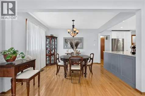 107 Laurentian Drive Kitchener ON N2E 1C3