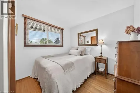 107 Laurentian Drive Kitchener ON N2E 1C3
