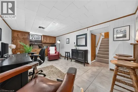 107 Laurentian Drive Kitchener ON N2E 1C3