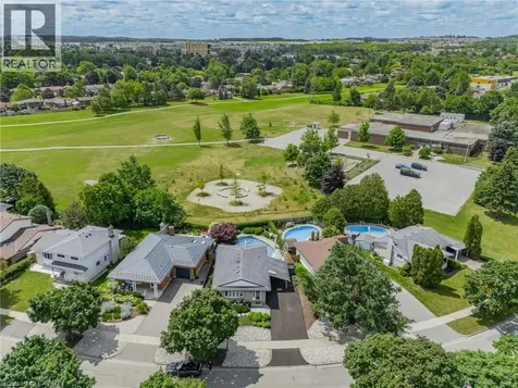 107 Laurentian Drive Kitchener ON N2E 1C3