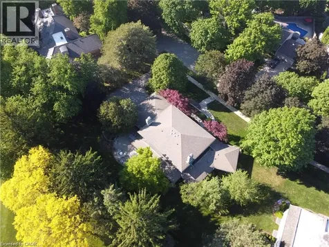 61 Huntley Crescent Kitchener ON N2M 2R4