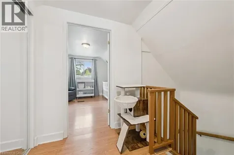 129 Florence Avenue Kitchener ON N2A 2L1