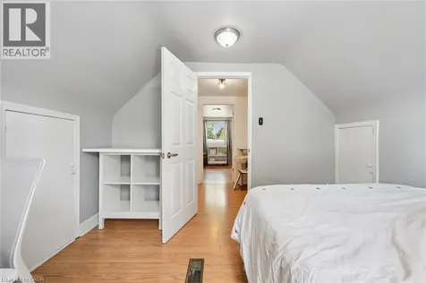 129 Florence Avenue Kitchener ON N2A 2L1