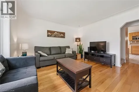 129 Florence Avenue Kitchener ON N2A 2L1