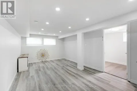 137 Nickolas Crescent Cambridge ON N3C 3L7
