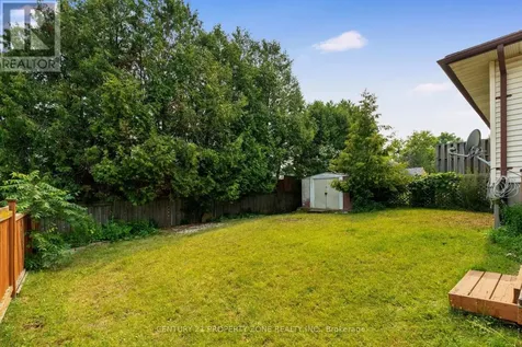 137 Nickolas Crescent Cambridge ON N3C 3L7