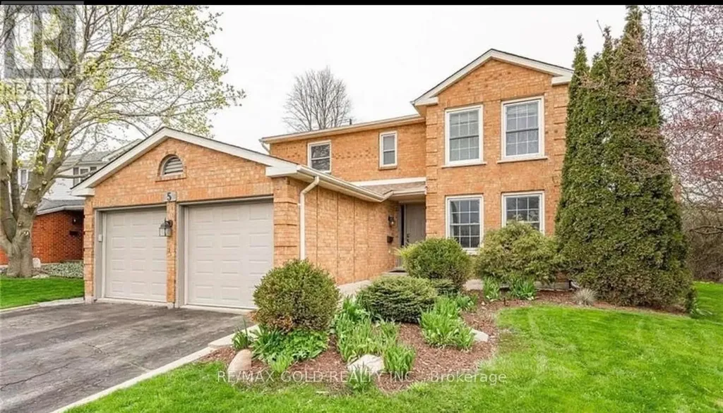 5 Havenwood Court Kitchener ON N2N 2K5