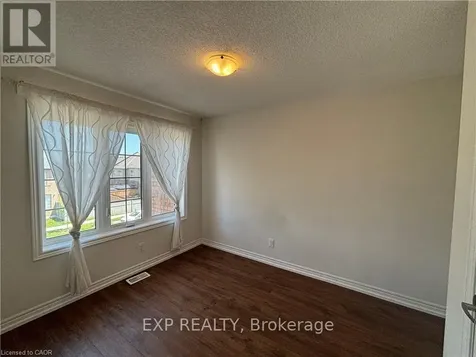 60 Reistwood Drive Kitchener ON N2P 2L1