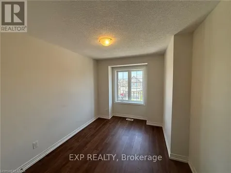 60 Reistwood Drive Kitchener ON N2P 2L1