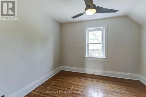 17 Whitney Place Kitchener ON N2G 2X6