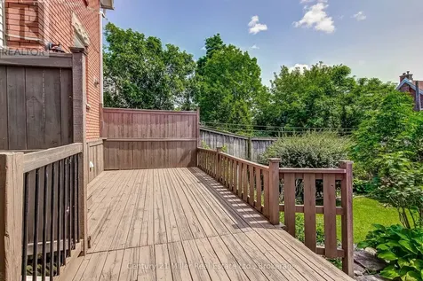 17 Whitney Place Kitchener ON N2G 2X6