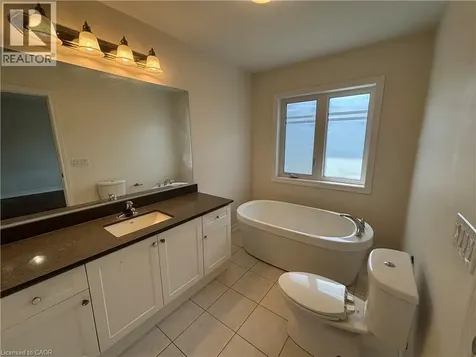 60 Reistwood Drive Kitchener ON N2P 2L1