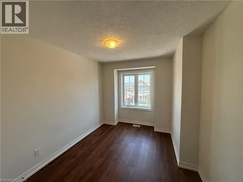 60 Reistwood Drive Kitchener ON N2P 2L1