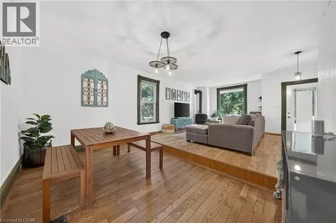 48 Pollock Avenue Cambridge ON N1R 2B1