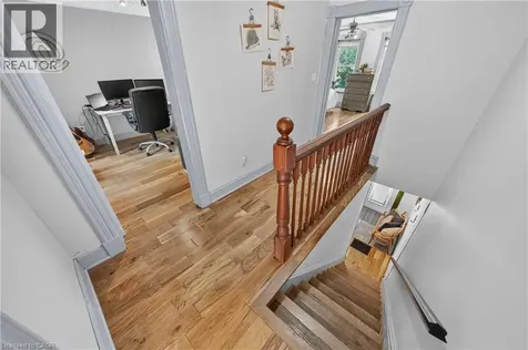 48 Pollock Avenue Cambridge ON N1R 2B1