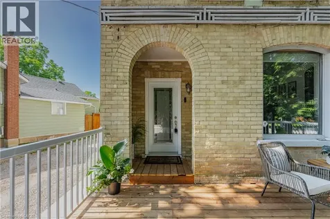 48 Pollock Avenue Cambridge ON N1R 2B1