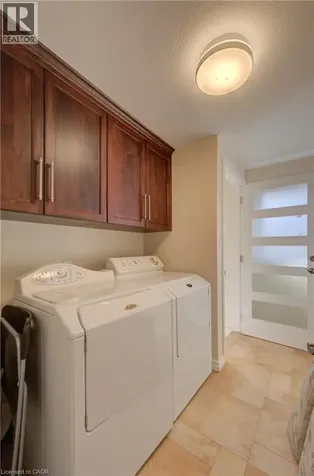 8 Pamela Place Guelph ON N1H 8C9