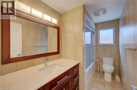 8 Pamela Place Guelph ON N1H 8C9