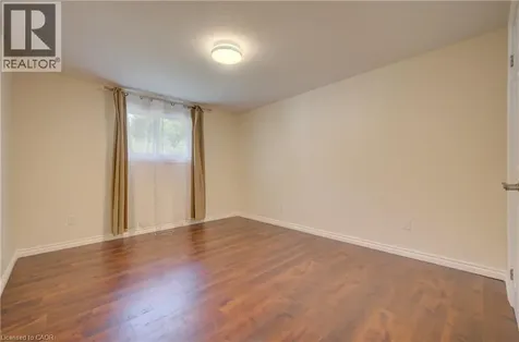 8 Pamela Place Guelph ON N1H 8C9