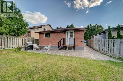 8 Pamela Place Guelph ON N1H 8C9