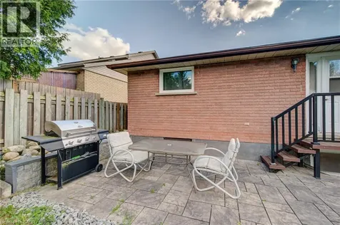 8 Pamela Place Guelph ON N1H 8C9