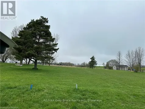 LOT6&7 North Avenue Arran-elderslie ON N0H 2N0