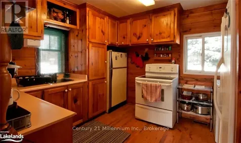 4352 124 County Road Clearview ON L9Y 3Z1