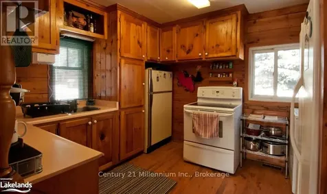 4352 124 County Road Clearview ON L9Y 3Z1