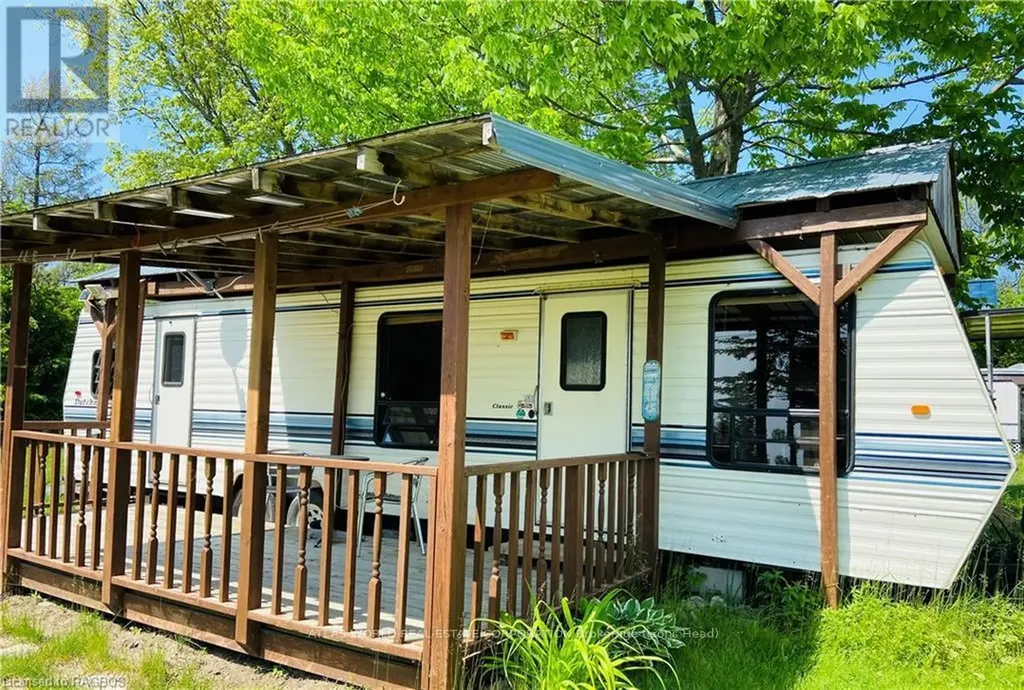 9 Tamarac Road Northern Bruce Peninsula ON N0H 2R0