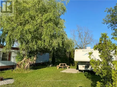 9 Tamarac Road Northern Bruce Peninsula ON N0H 2R0