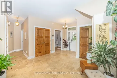 2188 Robertson Road Ottawa ON K2H 5Z1