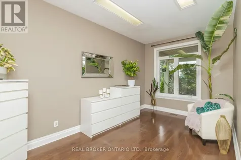 2188 Robertson Road Ottawa ON K2H 5Z1