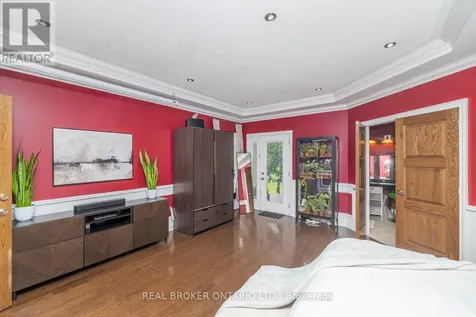 2188 Robertson Road Ottawa ON K2H 5Z1