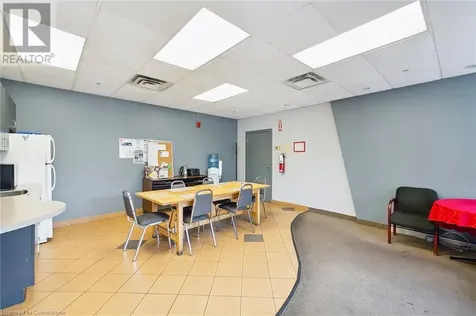 1141 King Road Burlington ON L7T 0B4
