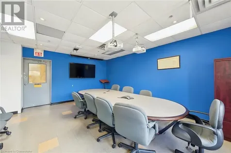 1141 King Road Burlington ON L7T 0B4