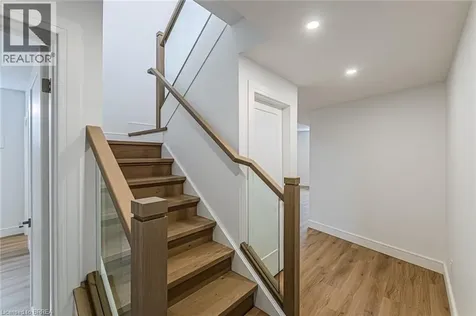 2 Hudson Drive Brantford ON N3T 0V6