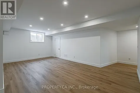 2 Hudson Drive Brantford ON N3T 0V6